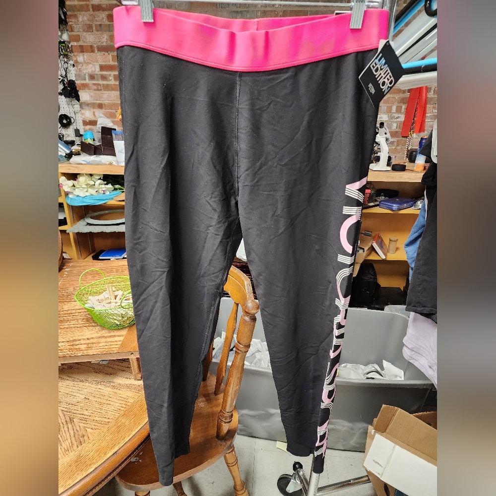 Victoria Sport Leggings